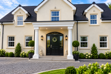 Porticos / Columns